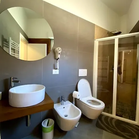 J. * 카스텔디상로